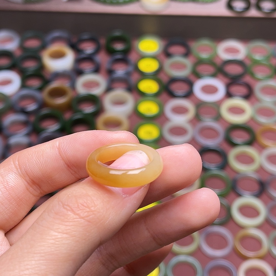 和田玉未镶嵌戒指11码橘糖渐变