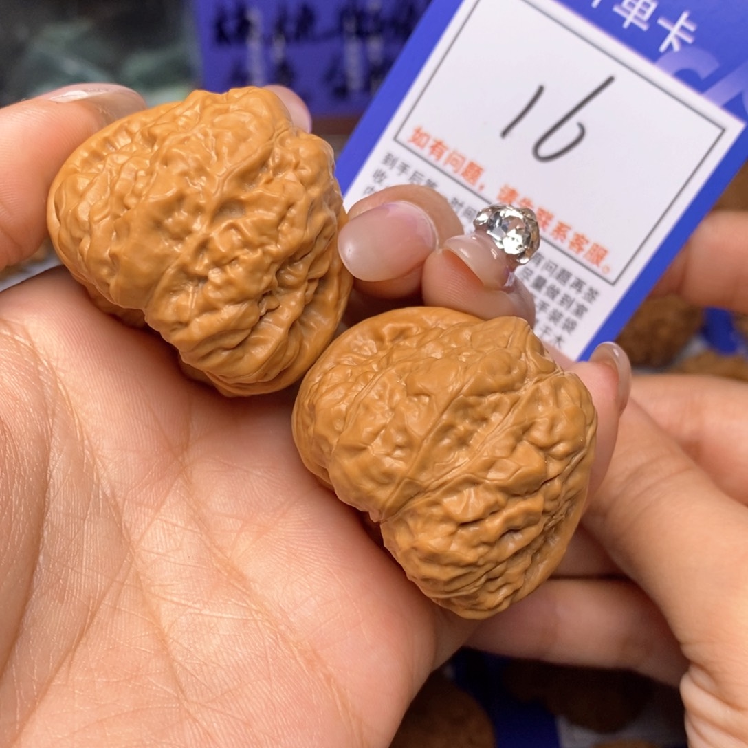 文玩核桃把件40蛤蟆头16