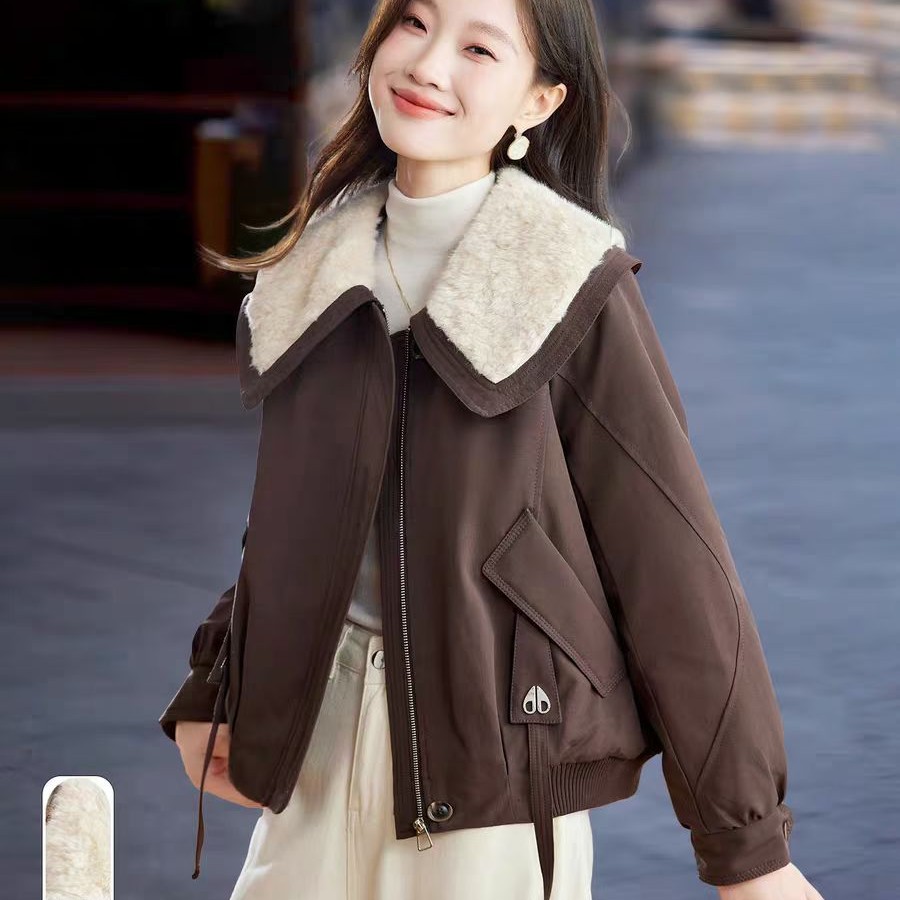 羊羔毛大翻领派克服女减龄冬季新款加厚保暖时尚棉服小个子外套女