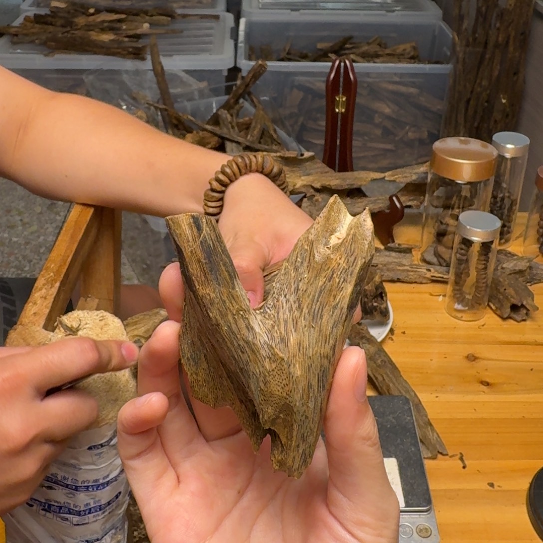 沉香沉香碎屑白棋块料24克