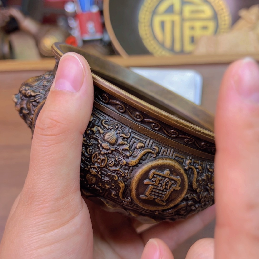 原矿风磨铜金蟾聚宝盆