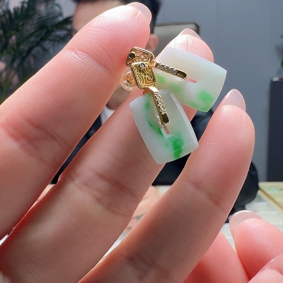 翡翠耳饰银S925镶嵌天然