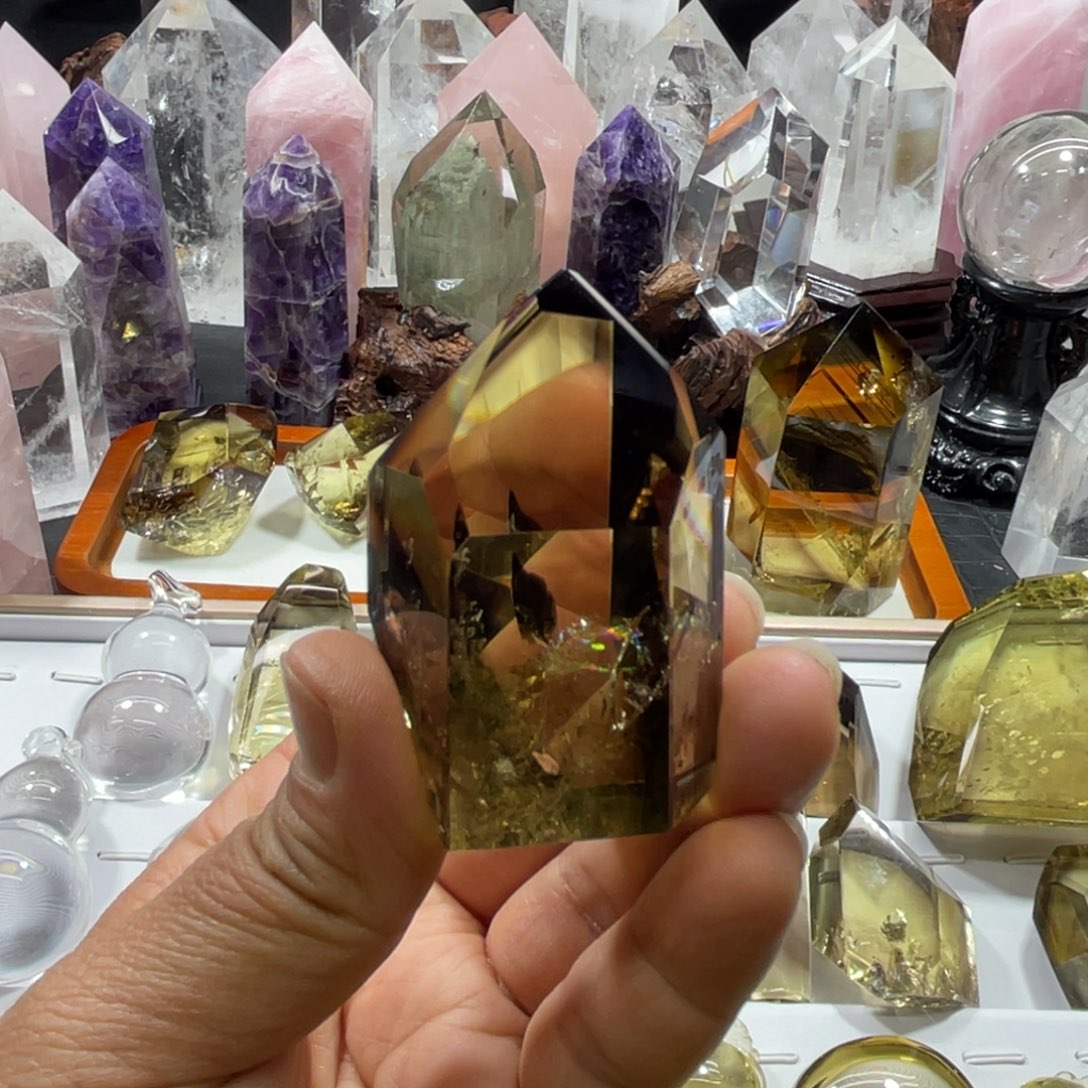 未镶嵌珠宝半成品水晶