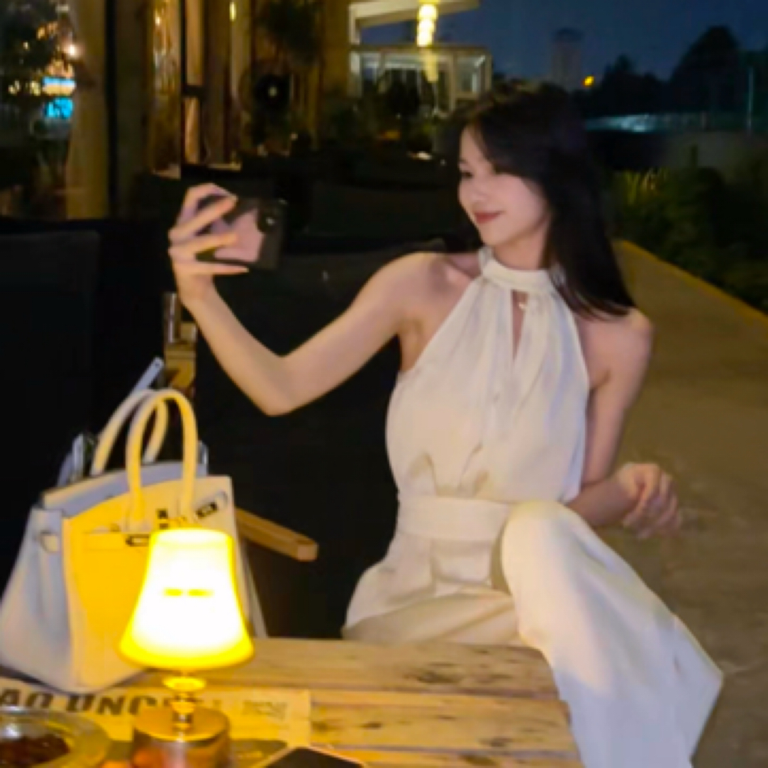 【猫本家】莎莎缎面挂脖套装