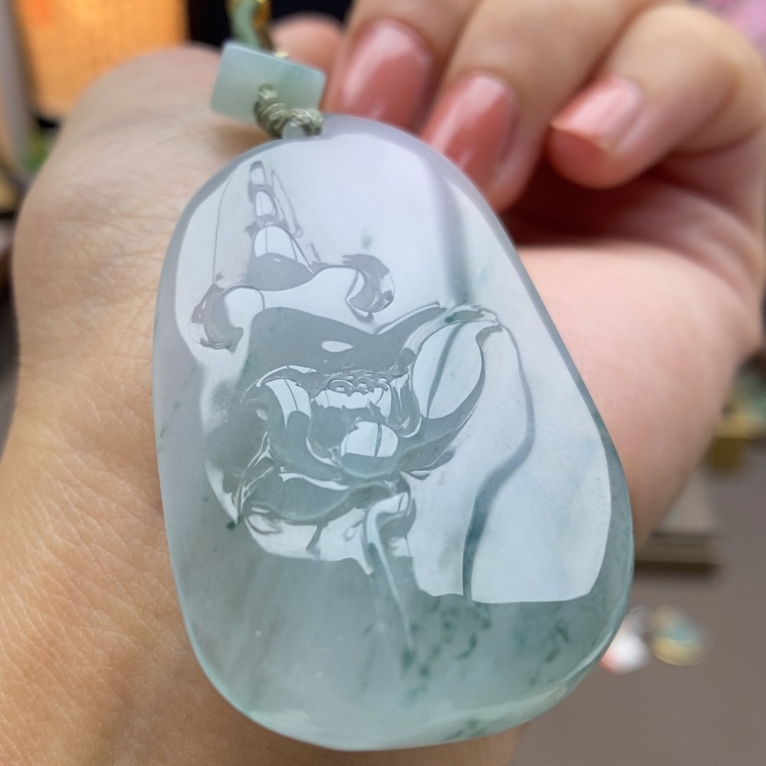 翡翠未镶嵌颈饰吊坠24