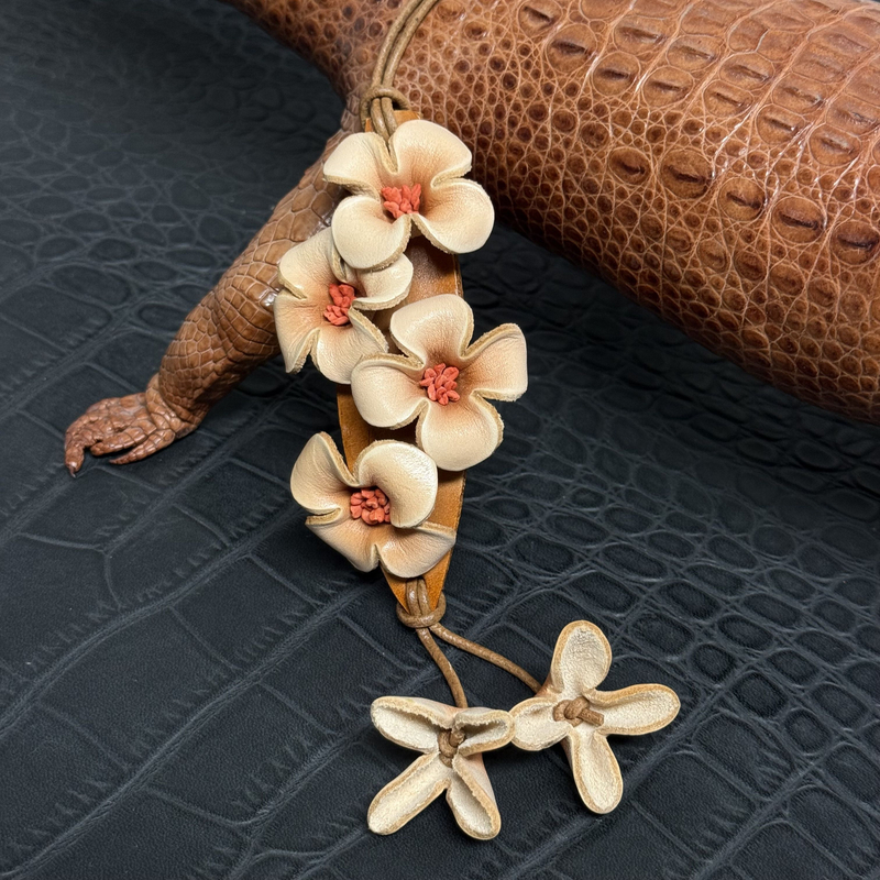 【溯源者-桂花挂件】头层牛皮桂花-桃花挂件-时尚简约大气