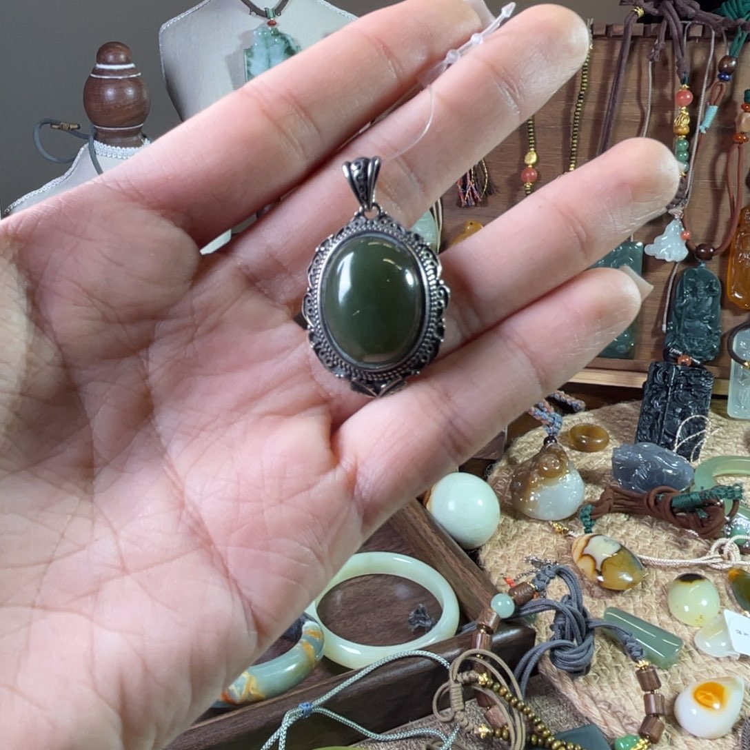 和田玉银S925镶嵌颈饰