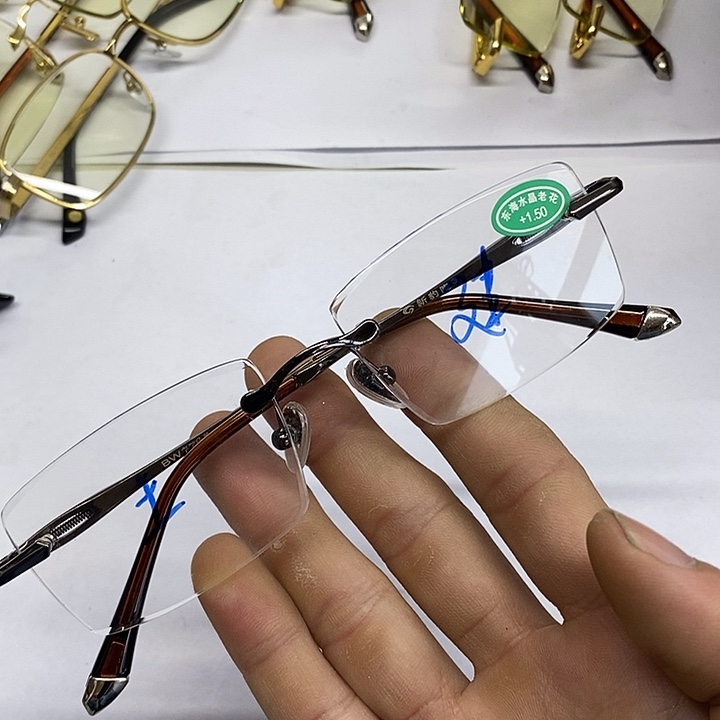 土***工无框款白水晶老花镜150度清凉舒适