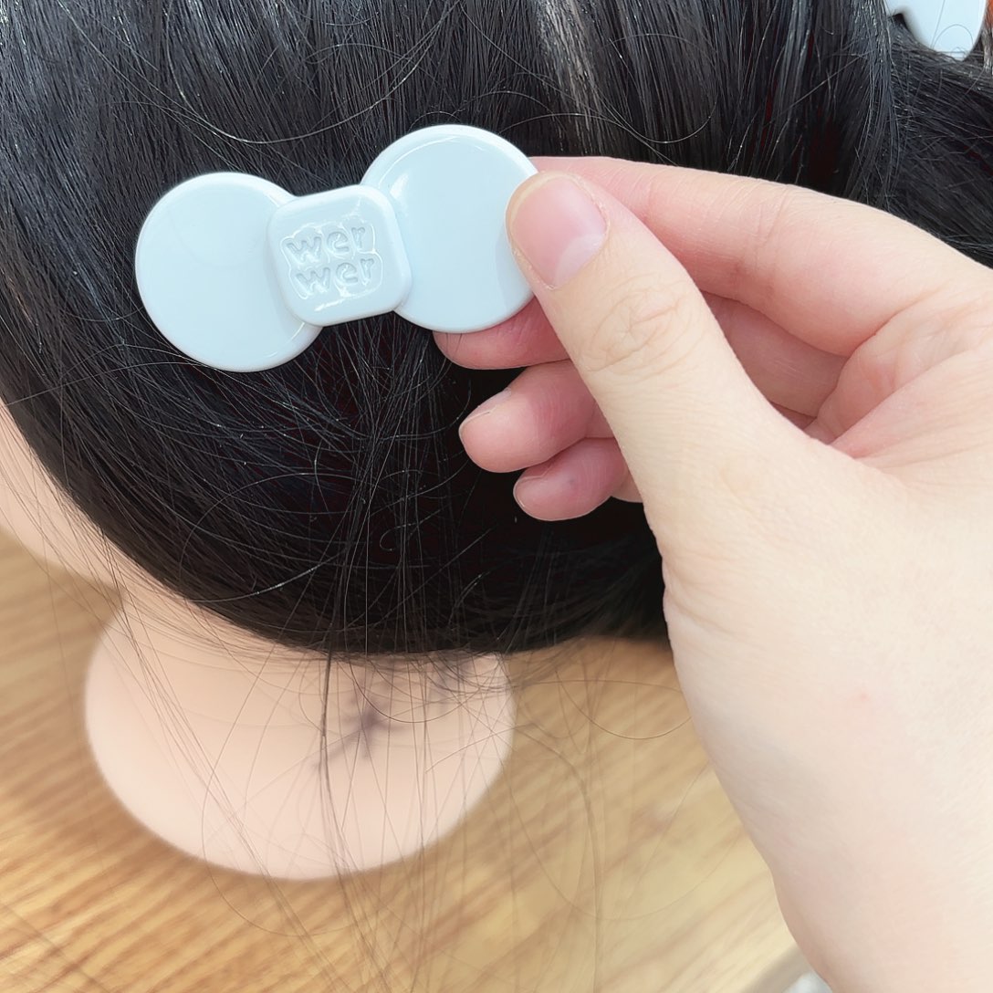 皮质铁合金中号蓝色蝴蝶结