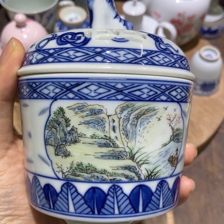 A***e陶瓷艺术品的制作