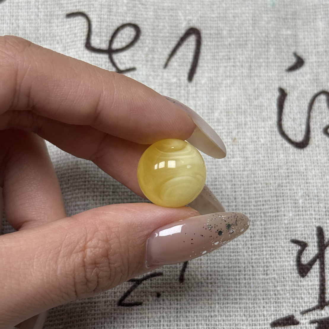 15.6mm 小刘珠宝天然原矿琥珀蜜蜡圆珠