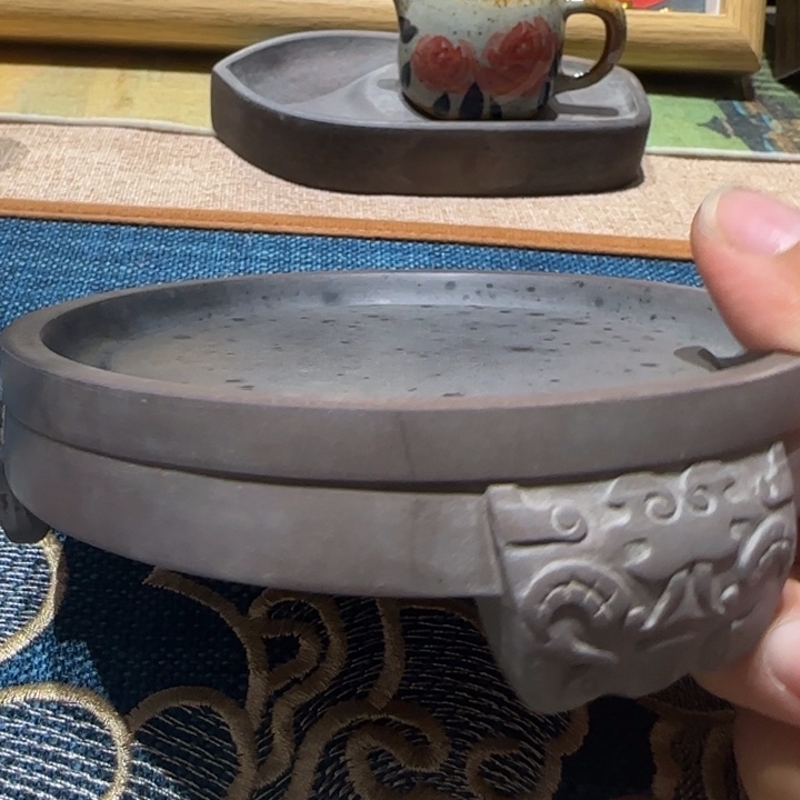 单***猪瑕疵三足澄泥砚文房四宝