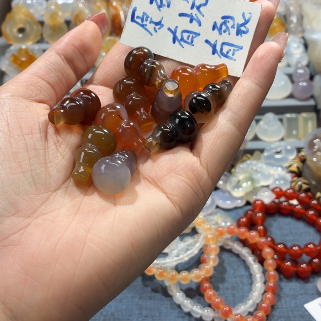 玛瑙/玉髓未镶嵌吊坠(不含链)