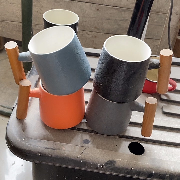 陶盆有孔 瑕疵针孔漏釉介意勿拍口 8高10