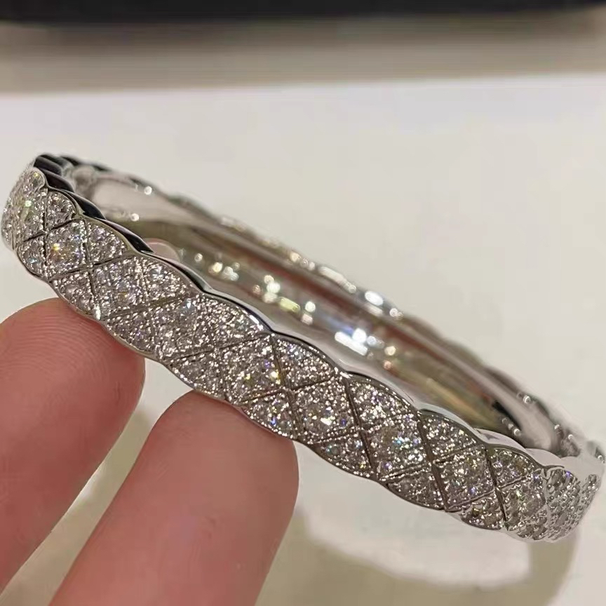 18k金满钻coco手镯（25～26）镶嵌天然钻石菱格手镯（48小时鉴赏期）