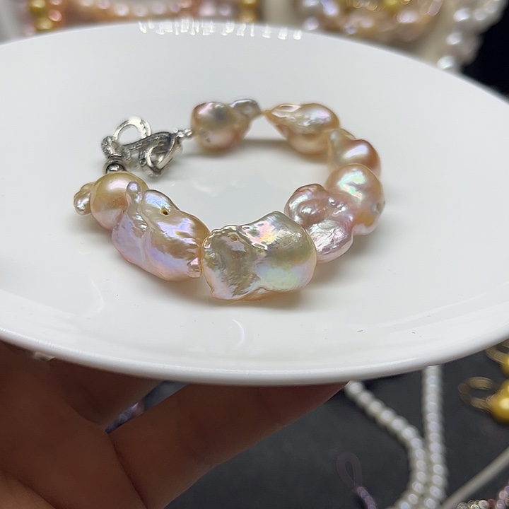 淡水珍珠颈饰未镶嵌