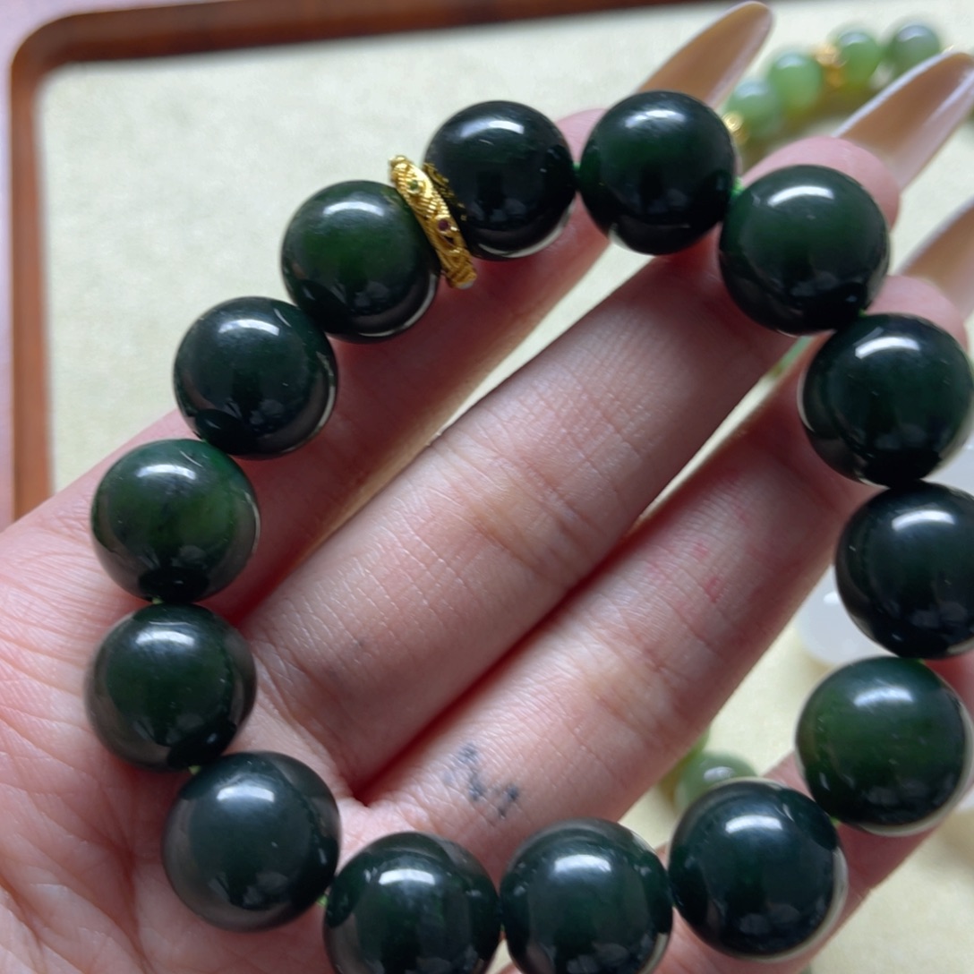 和田玉手链未镶嵌