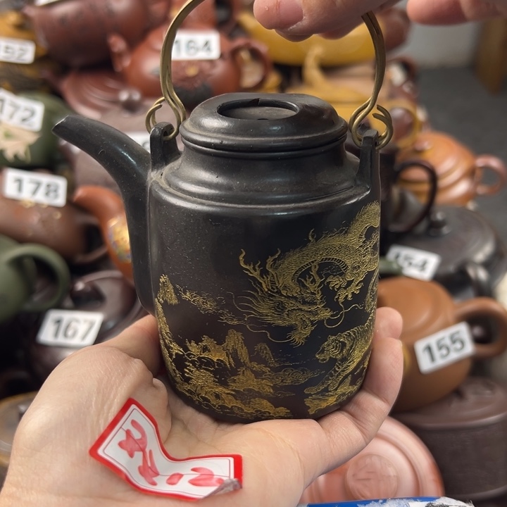 紫砂茶壶盖子磕碰