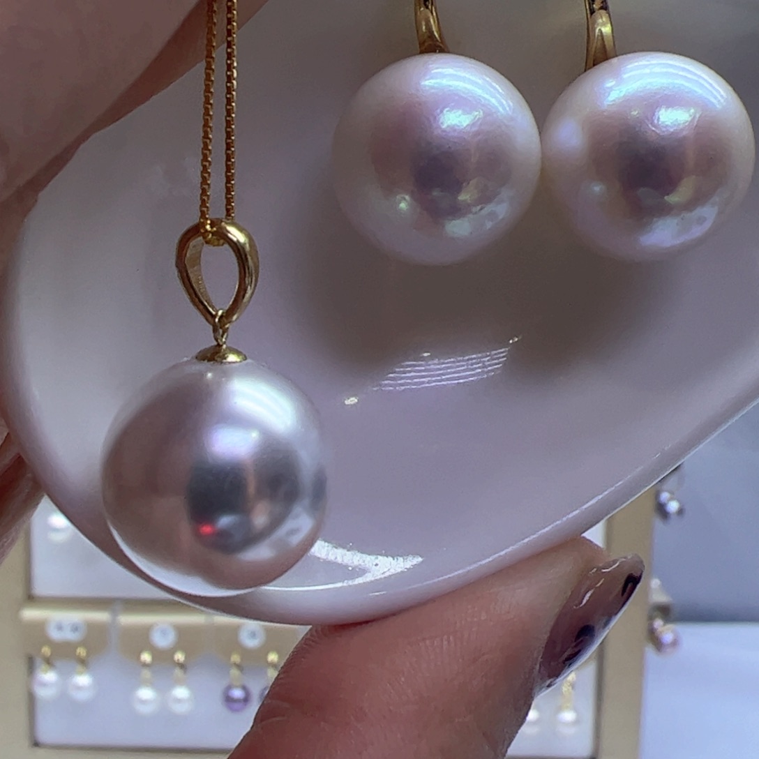 淡水珍珠吊坠(赠链)18K金镶嵌