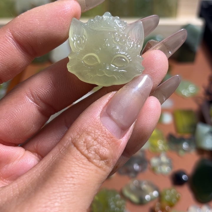 蛇纹石玉合金颈饰