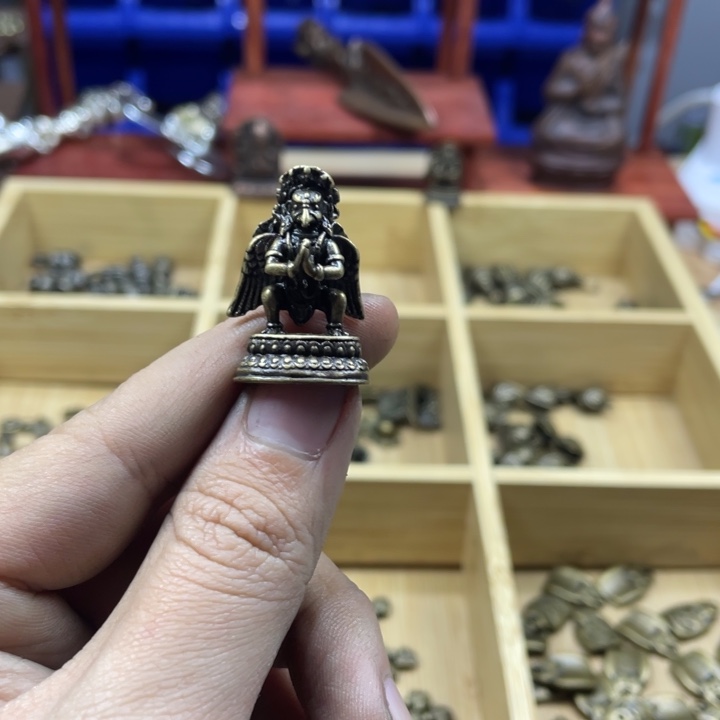 藏传黄利马大棚鸟一个手工翻砂