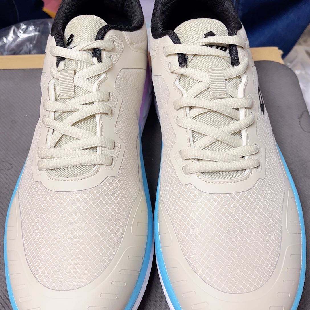 20251216彩色底42码