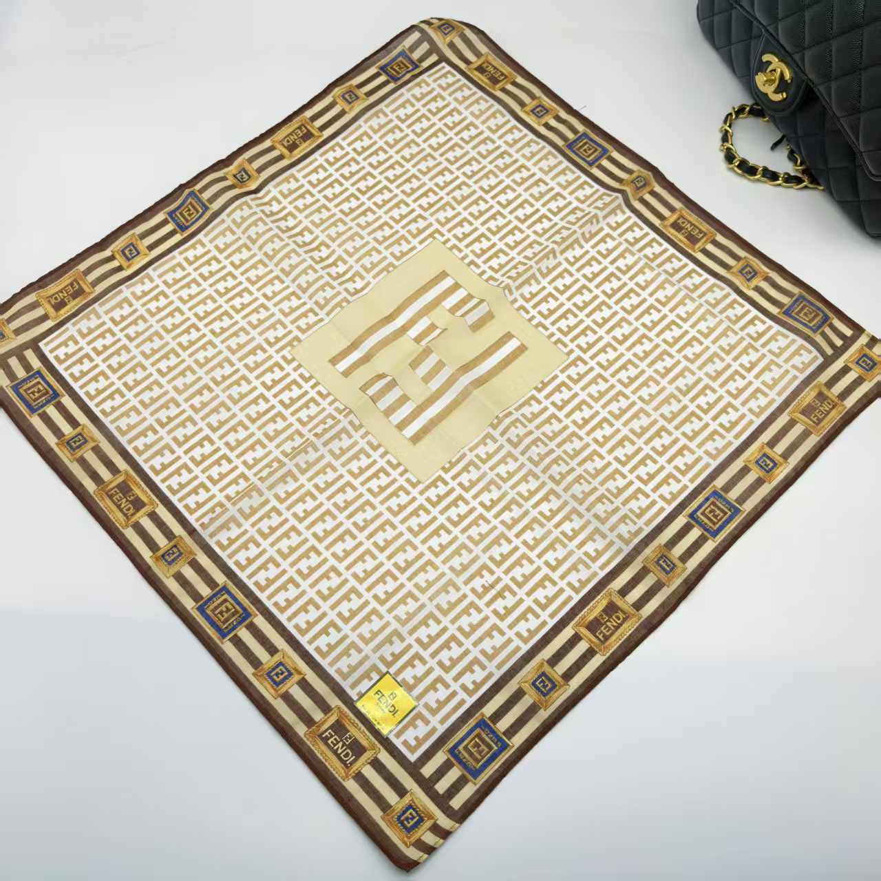 99新 FENDI/芬迪 海囤/芬迪/丝巾/xh94571
