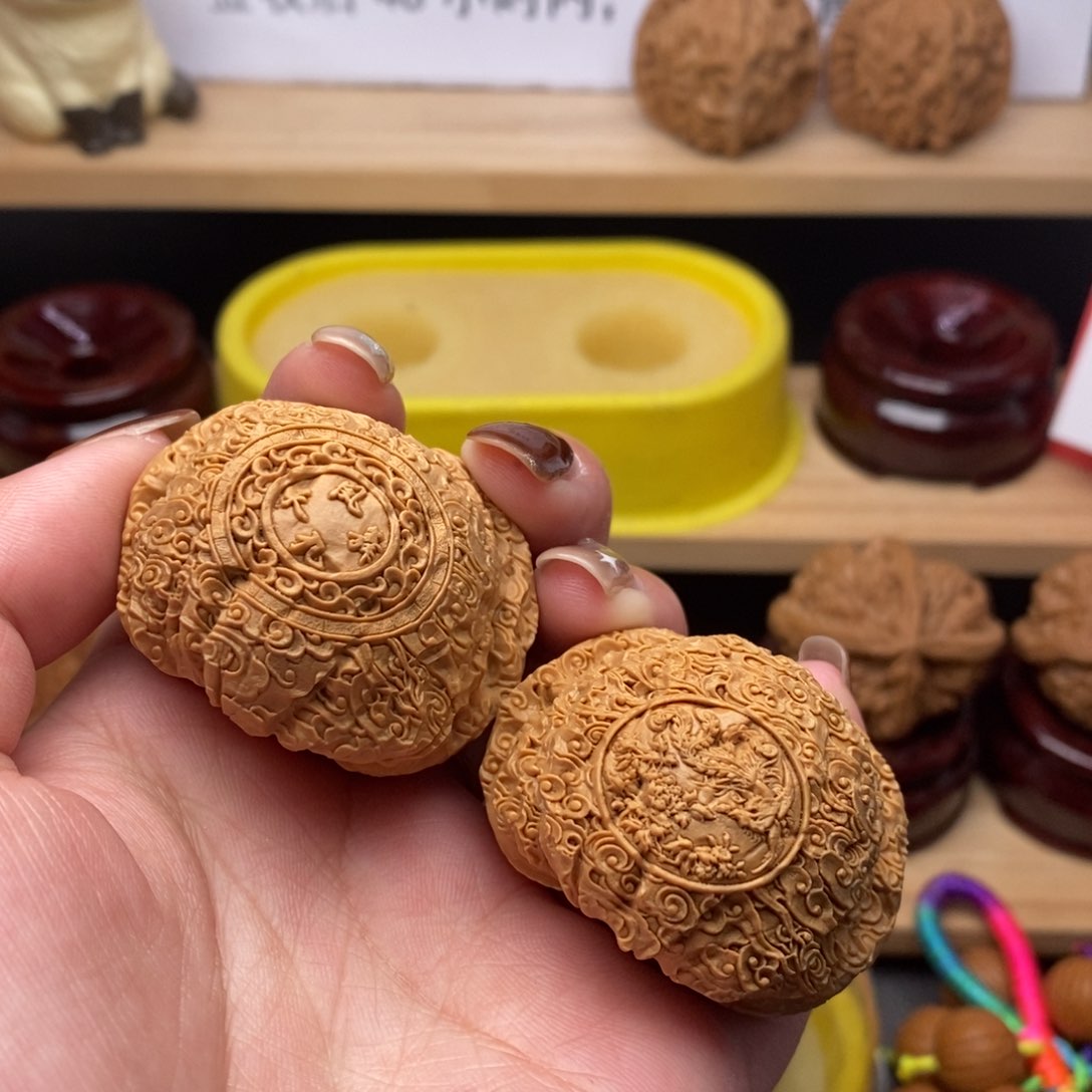 把件文玩核桃凤舞九天南瓜41