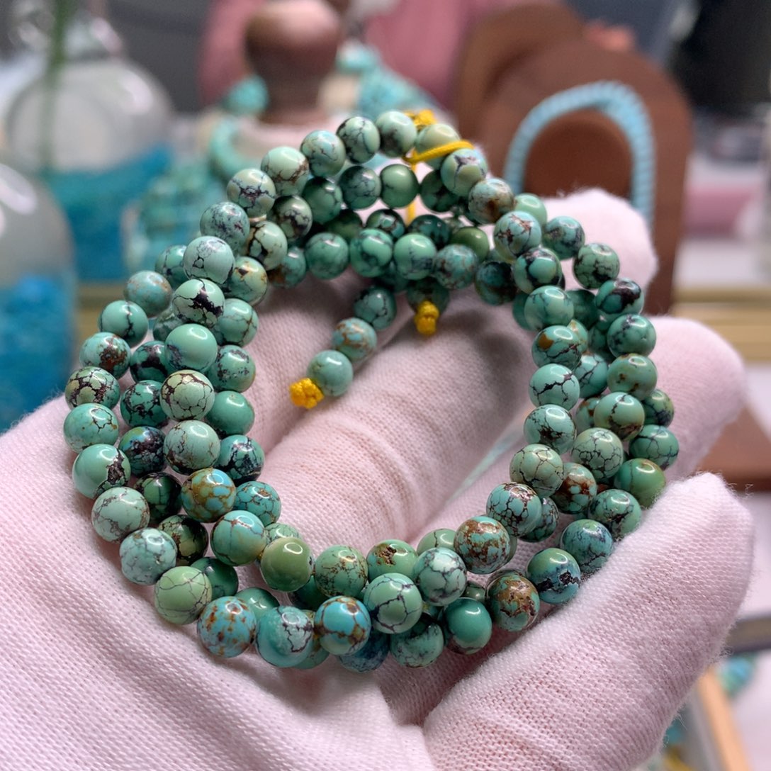 绿松石未镶嵌饰品