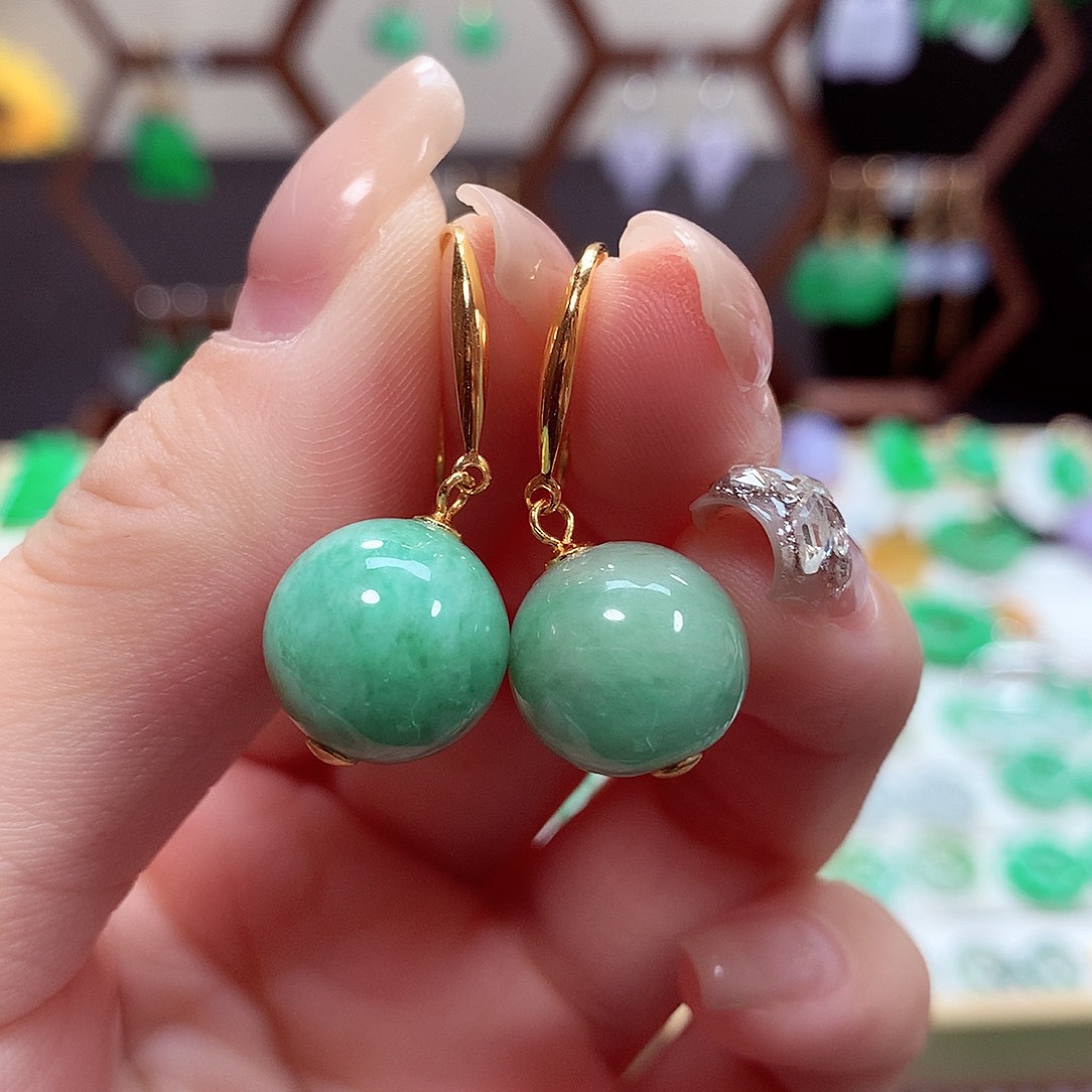 翡翠耳饰银S925镶嵌天然翡翠