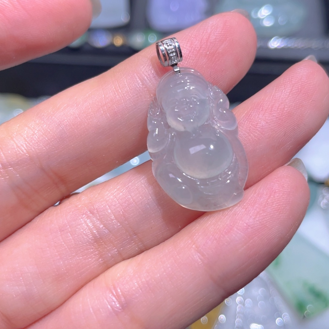 颈饰18K金镶嵌翡翠翡翠