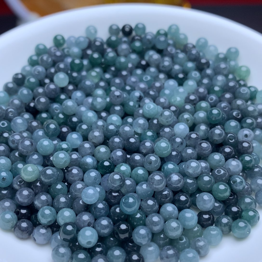 【闪购商品】翡翠手链未镶嵌卡4冰蓝水100个