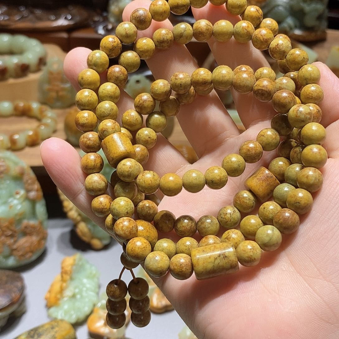 岫岩河磨玉（透闪石质玉）珠宝奇石未镶嵌