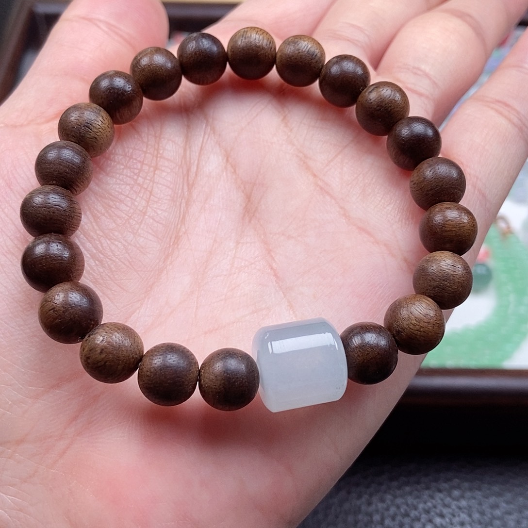 翡翠未镶嵌手串卡11.7