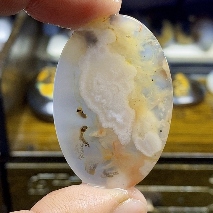 未镶嵌颈饰玛瑙/玉髓