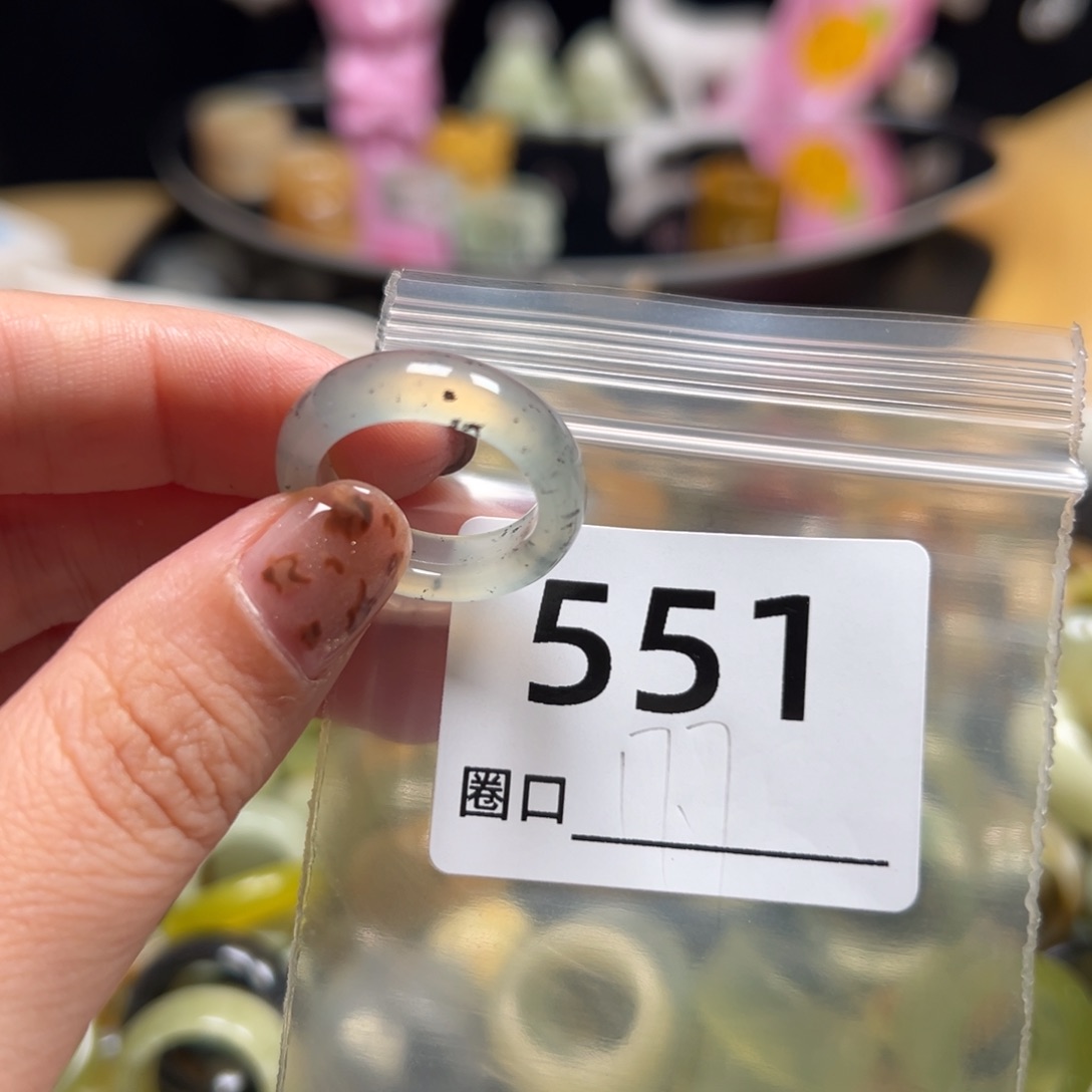 g***.蛇纹石玉未镶嵌戒指