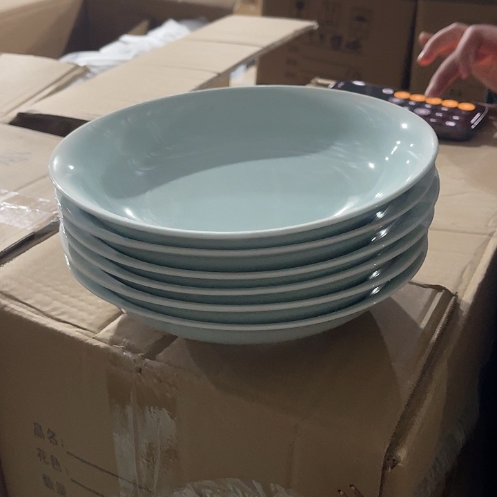 瓷片青瓷八英寸深盘六个，微瑕包邮