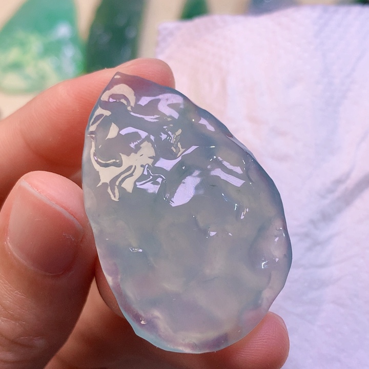 翡翠未镶嵌吊坠(不含链) 9067