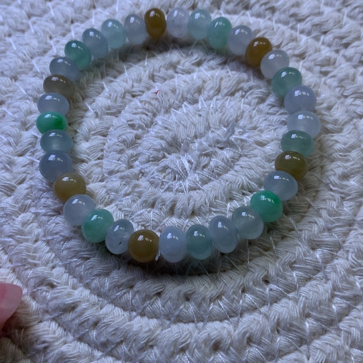 翡翠手串未镶嵌天然翡翠手串