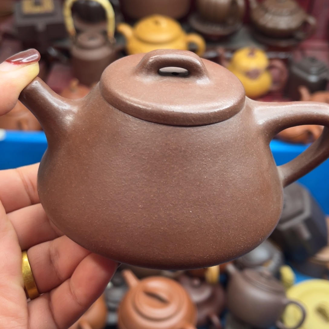 茶壶紫砂紫砂……………………瑕疵