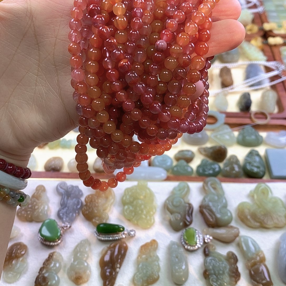 南红玛瑙合金手链