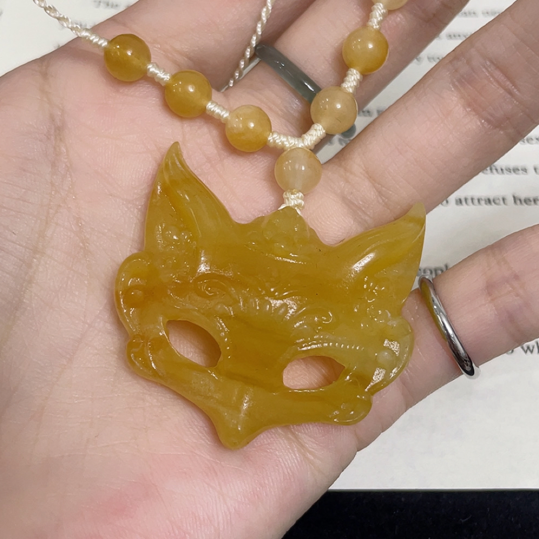 镂空小狐狸新款玉石吊坠 挂件