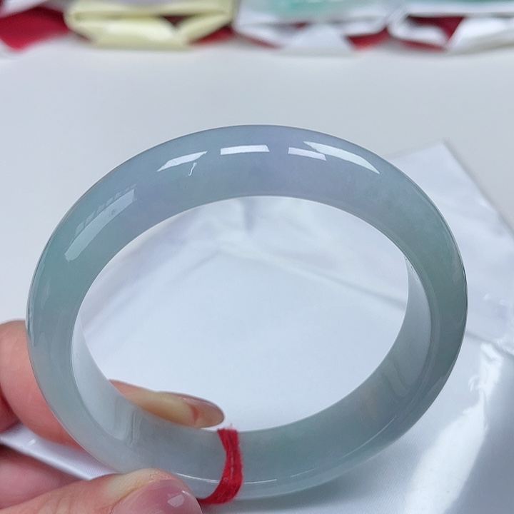 翡翠手镯未镶嵌缅甸翡翠