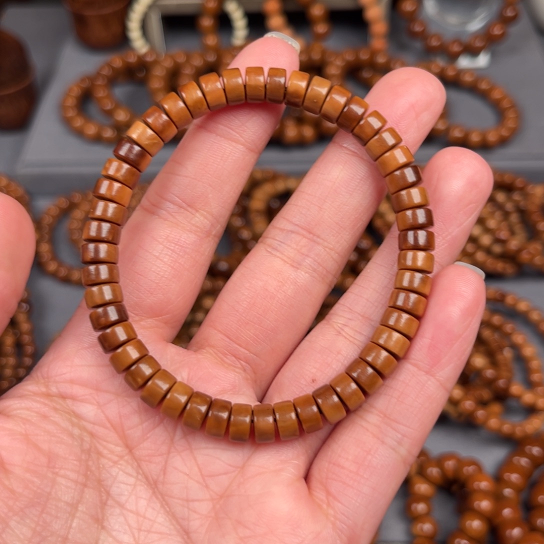 沫****果皮4*7老型手串福利不退不换