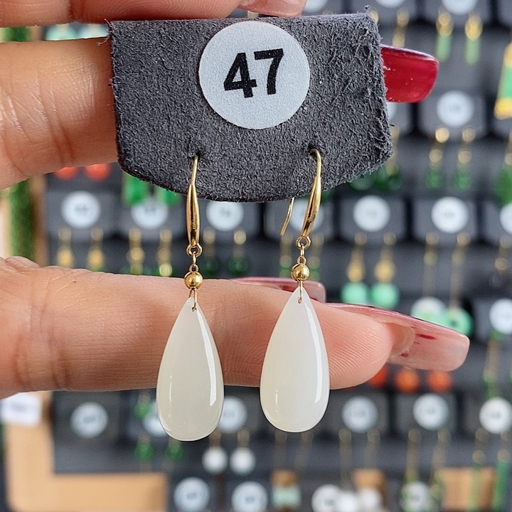 和田玉耳饰18K金镶嵌