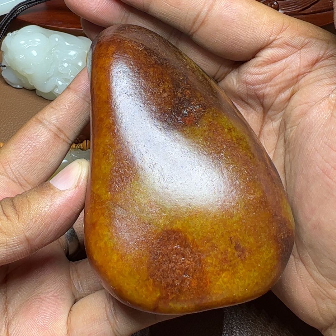 和田玉未镶嵌吊坠(不含链)秋*