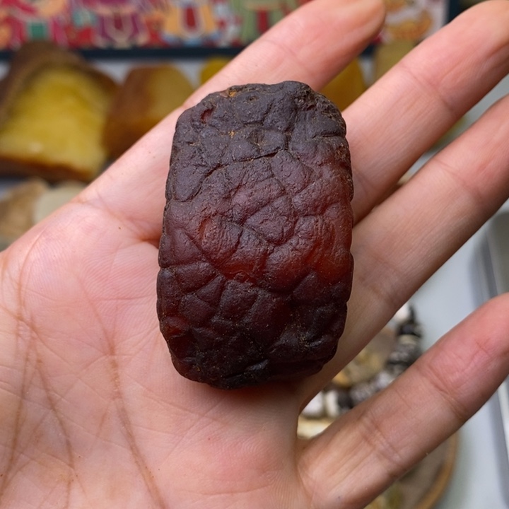 开***乐定制琥珀天然蜜蜡乌料