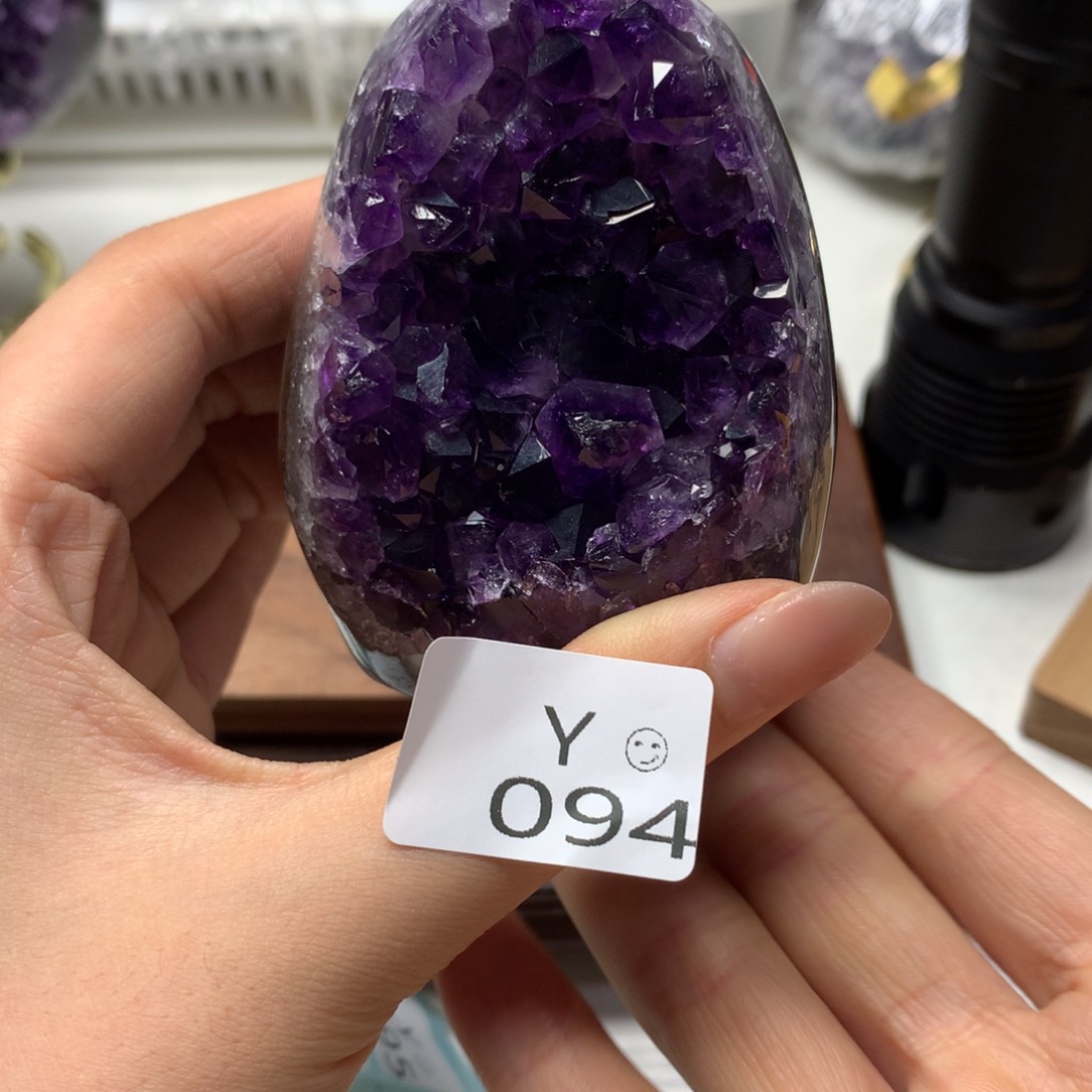 水晶摆件未镶嵌水晶