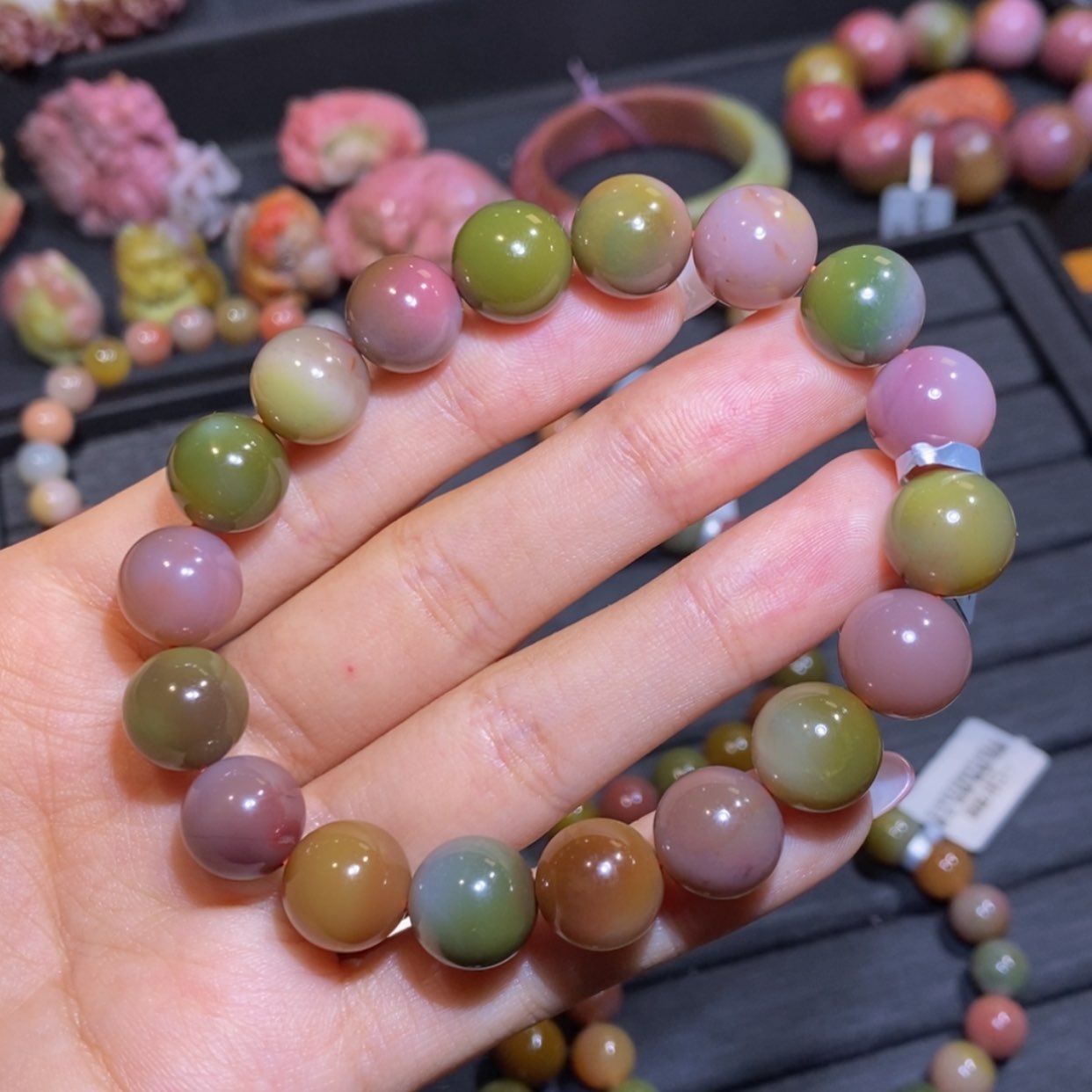 【闪购商品】玛瑙/玉髓手串未镶嵌缘*盐源玛瑙