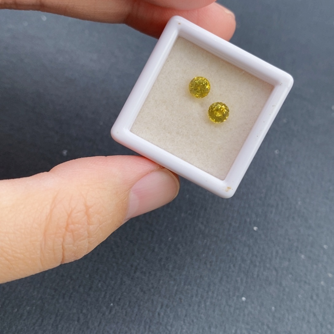 蓝宝石裸石未镶嵌@**！